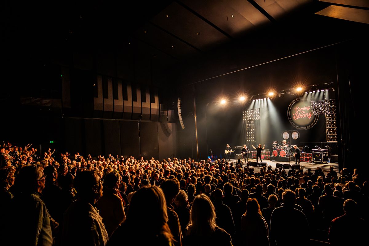 Coming On Strong - Onze Earring Golden Earring Tribute