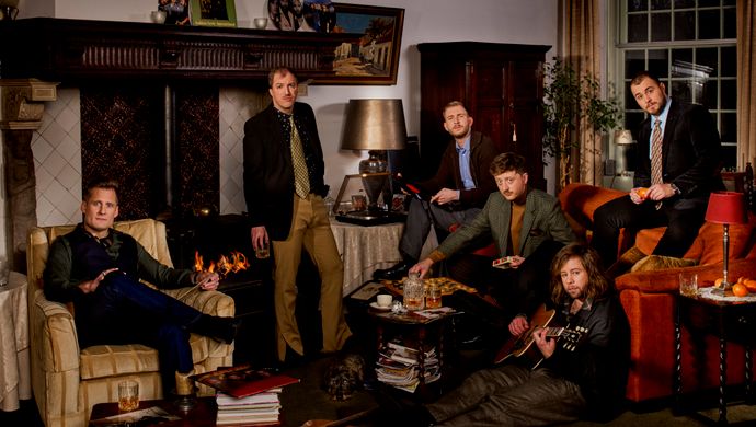 Bee Gees by MainCourse - Muziek 2026